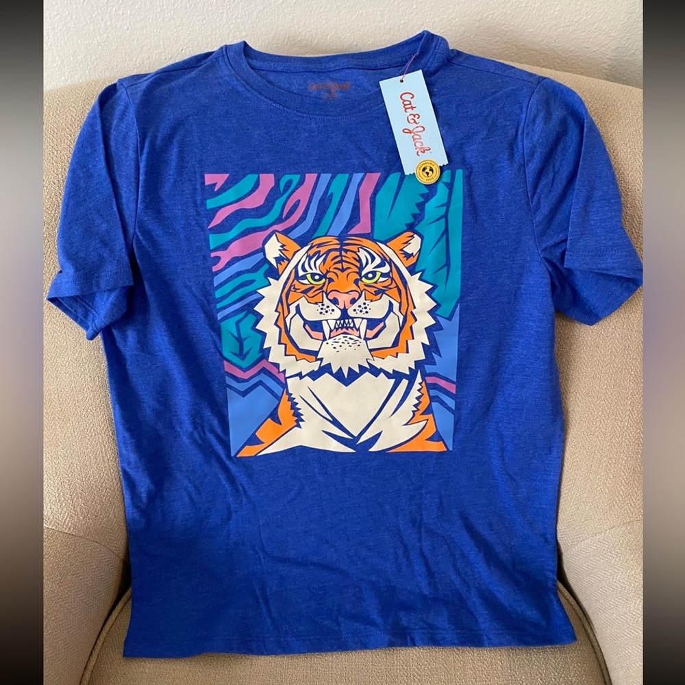Cat and Jack T- Shirt for kids